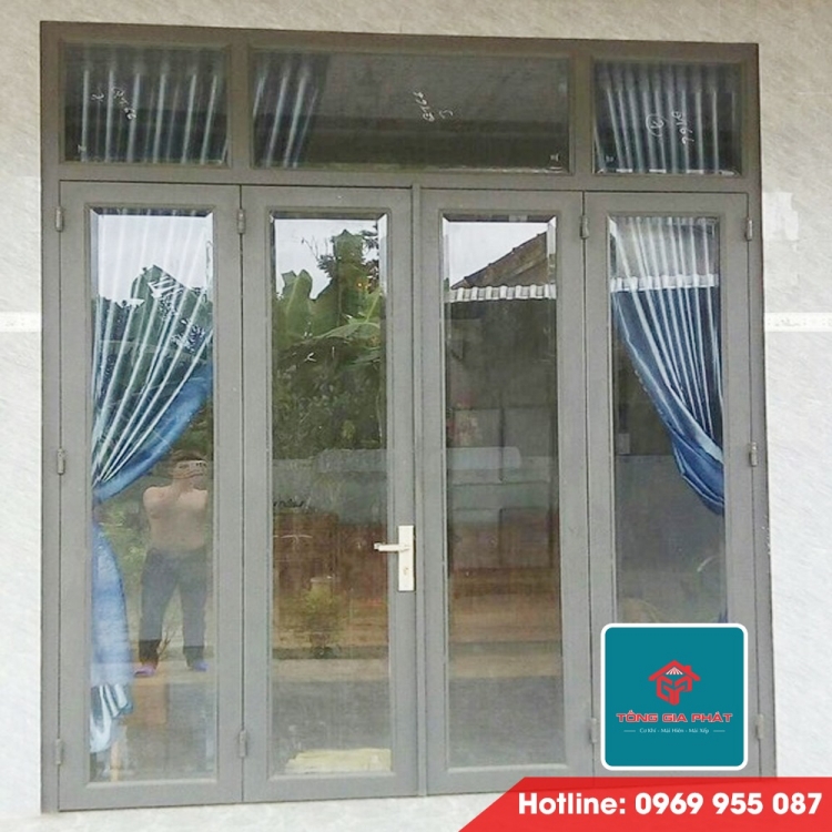 Bộ Cửa Đi Bằng Sắt