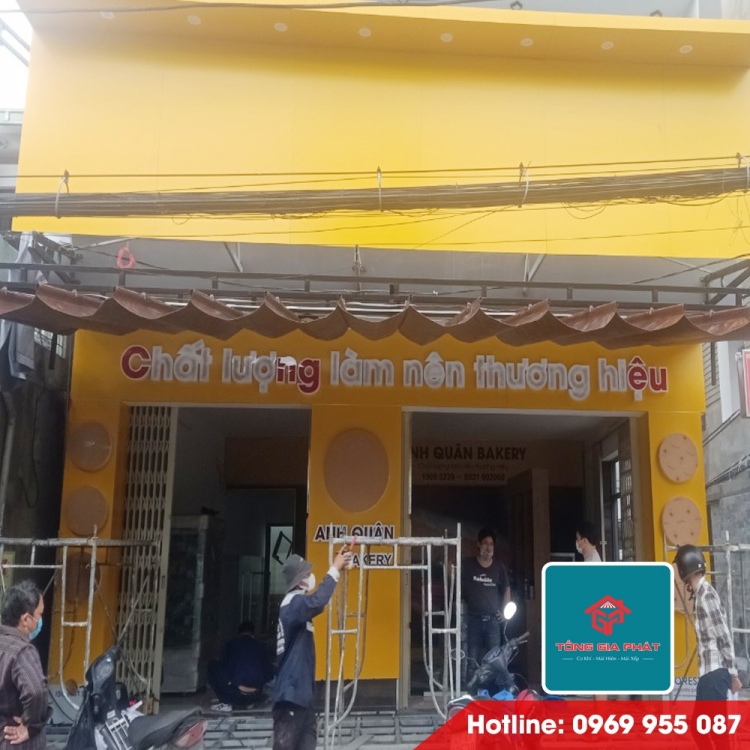 Mái xếp bánh mì Anh Quân